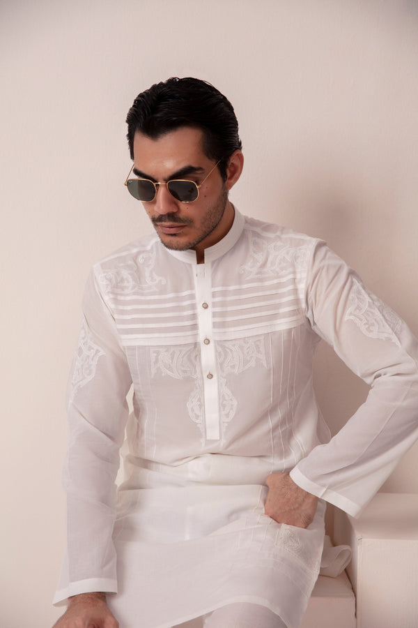 IRISH WHITE APPLIQUE KURTA PAJAMA