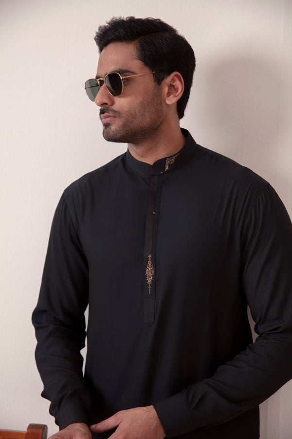 BLACK SILK KURTA PAJAMA